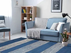 Alfombra de yute tejida a mano KOCHI - 200 x 290 cm - Azul marino y blanco < OZAIA