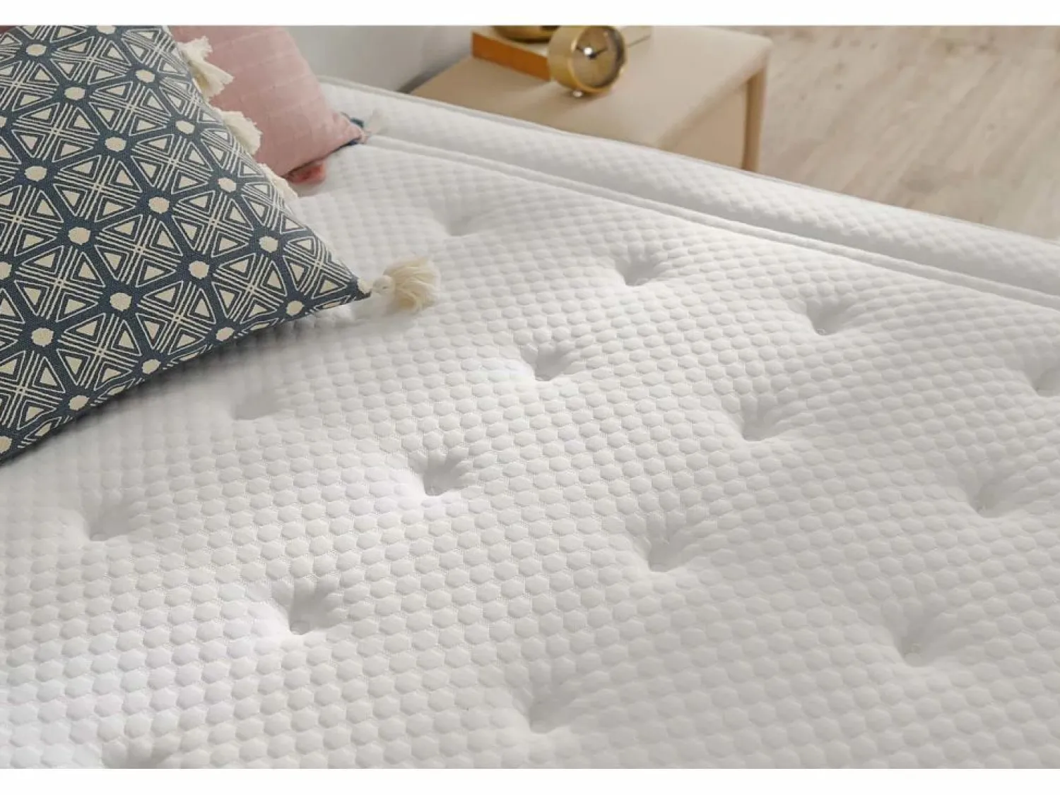 Colchón Royal Spring Premier HR 30 - 140x190 cm < Moonia Hot